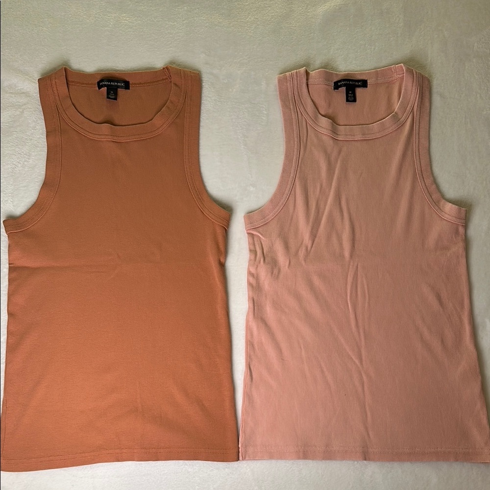 2 Banana Republic TankTop